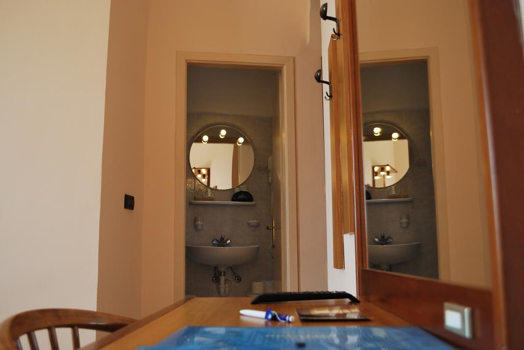 Hotel Galleano Лайджелия Стая снимка