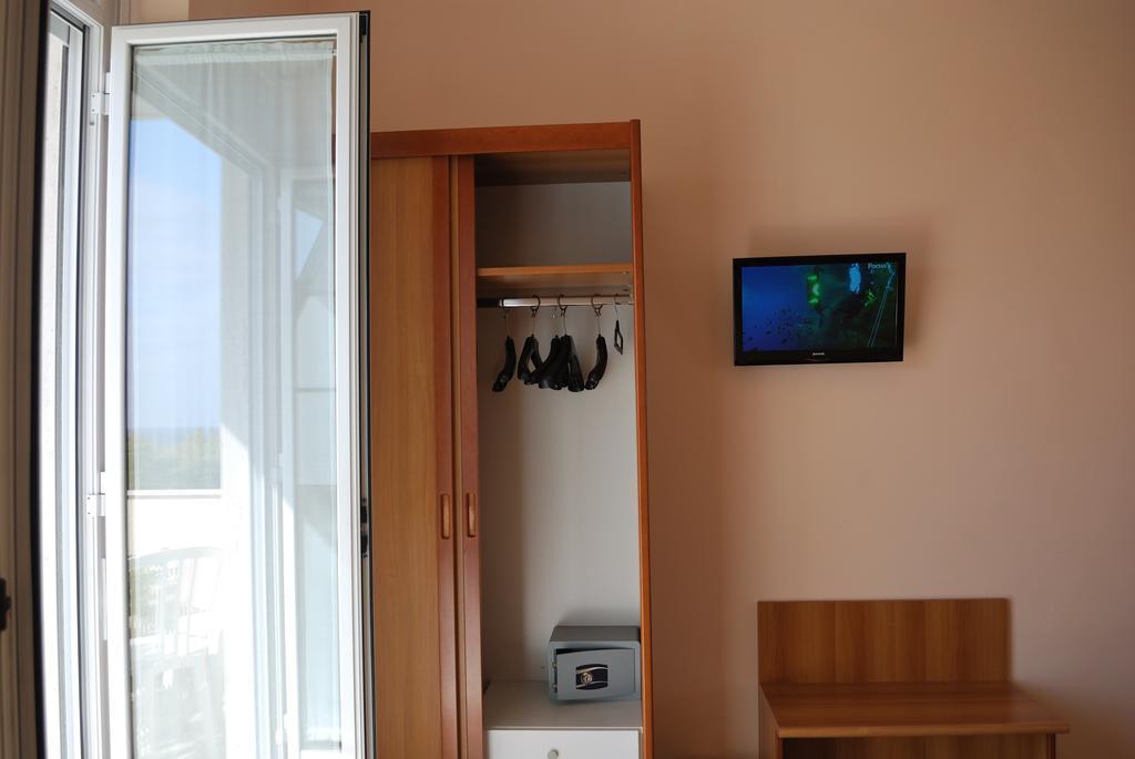 Hotel Galleano Лайджелия Стая снимка